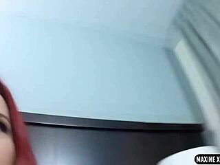 Lesbian sex – Chrissy Daniels and Maxine