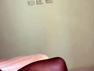 Giving my stepbrother a tasty blowjob to wrap up the year 😘