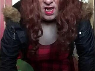 bisexual crossdresser in homemade scene with insertion and cleaning