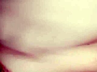 I’m craving morning sex with a horny babe