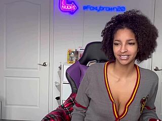 Foxybrown20 Shares a Wild Story About a Stranger Encounter at Walmart.