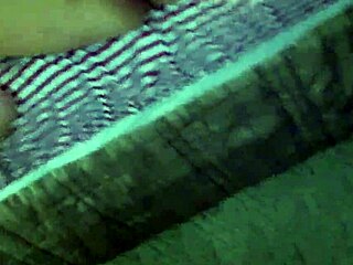 amateur milf enjoys wet play