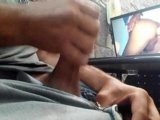 Soloboy masturbating intensely in session 34