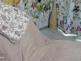 Hot Mature MILF Fingers Pussy in Panties and Heels