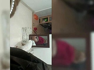 Milf Administradora Visits on Her Day Off for Oral