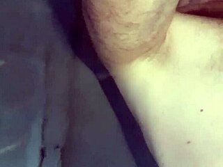 bbw milf sucking big tits and ass 😍