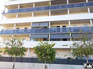 melania dark sneaking out for a secret meeting in public