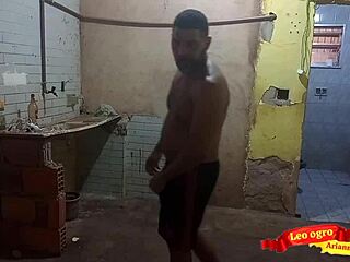 Paying the bricklayer with a big juicy ass for hard work