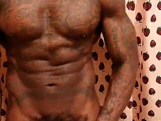 Ever seen a big black hairy dick worshipped? Hallelujah Johnson brings pure anarchy!