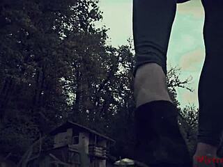 Femdom Mistress has dirty feet with shoes