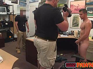 Pawn Shop Visit Turns into Gay Oral Fun