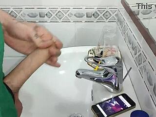 Gardener Discovers Boss's XVideos Page, Masturbates To Her Big Ass Videos In Bathroom