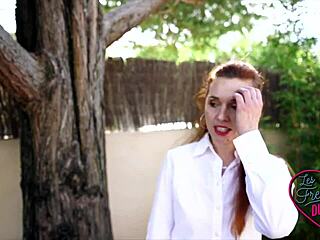 kira infirmière coquine craves spicy bedroom fun 😜