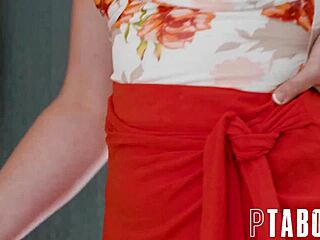 Getting Up Close with Charlie Forde and Chad Alva in Hardcore Blowjob Session