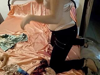 Hey, Check Out This White Slut In Lingerie Giving A Blowjob In Pov Doggy Style