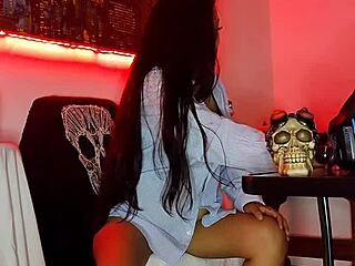 intense perreo dancing with karol g and alicia keys for cam masturbation