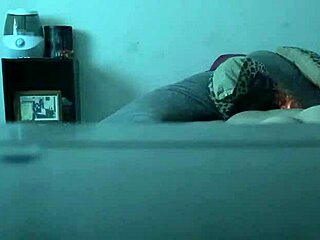 Hey, this cheating pawg teen begged me to eat her out!