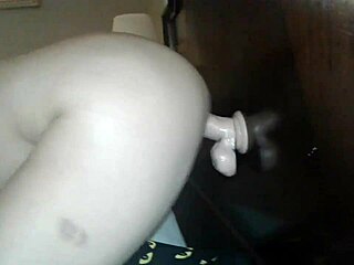 hey, wanna see kandy rayne play with wild toys?