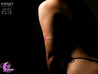 Watch my 18yo ass bounce on this pretty dildo! So hot!