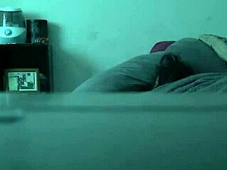 Hey, this cheating pawg teen begged me to eat her out!