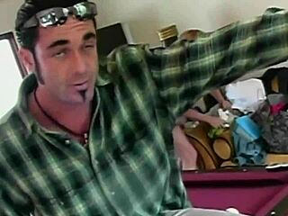 Chantez Seduces Her To Get Fucked By Her Hot Tongue 😘