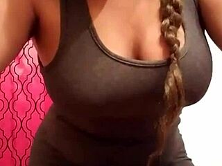 Is This Gordita Puta Dancing Hot Just For Me?