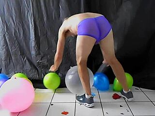 Balloon Fetish Fun with Horny Gay DILF Richard Lennox