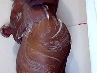 She's All Wet in Homemade Ebony Solo