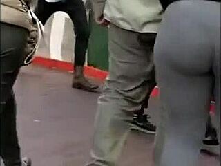 Just saw this thick chick sneaking around in leggings