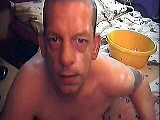 Bisexual crossdresser sissy explores own ass with humiliating piss drink