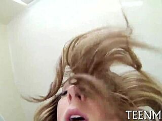 Baring charming Brooke Wylde's natural tits 😍