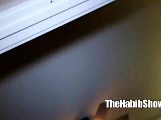 Cameron Cox intensely licks and worships big ass in quickie