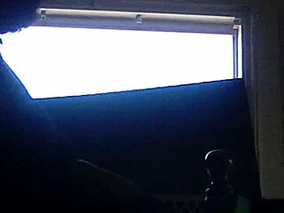 Tristina Millz moves me with her Plain Jane twerk in public!