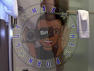 Pips3e4 Avery Sucks Then Rides For Huge Creampie In Backseat