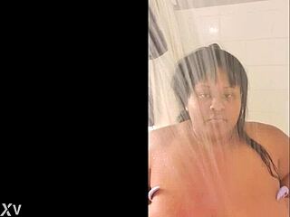 I'm Monique, showing off my big ebony ass solo