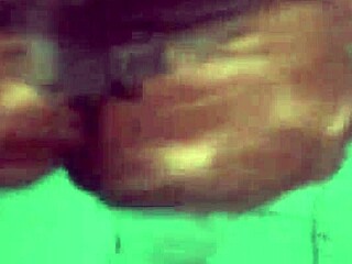 Yara morgana provokes at the pool with bareback fun