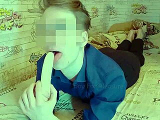 How to Eat, Suck, and Deepthroat a Banana