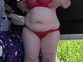 I watch mature lesbians with big asses in the public park, chubby milfs in sexy lingerie, amateur fetish pawg.