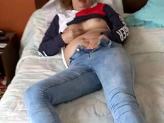 Wow! Jerking Off to Stepmom Masturbating Ends with Cum in Hairy Pussy!