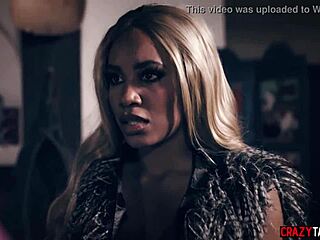 ebony MODEL ENJOYS HARDCORE FUCK with PHOTOGRAPHER