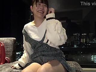 young hinata rides in homemade cowgirl session 😍