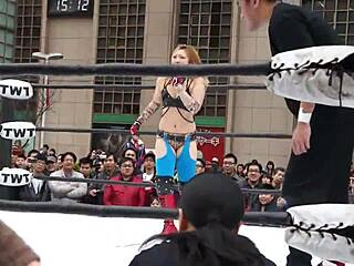 2013 ntw taiwan entertainment wrestling: douyu vs apple miyuki showdown
