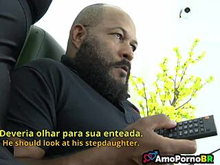 Fui Amante in Lingerie Seduces with Blowjob