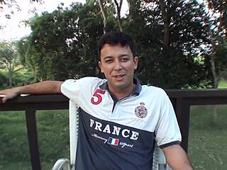 Pretty Elisa Sanches Meets Fans for Anal Group Fun