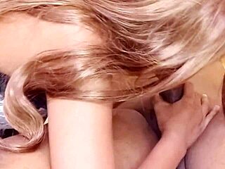 the maaid is so hypersex and greeddy in the hotel