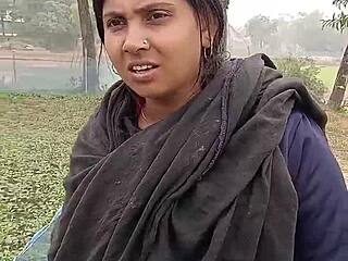 बंगाली ब्यूटी स्टनिंग स्टोरी में वाइल्ड सेक्स अनलीश करती है।