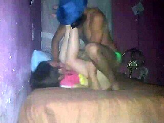 Amateurs on WEBCAM giving it with RHYTHM