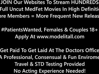 Giggles' feet rub that giant hot rock at the beach 😍