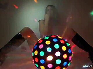 Alison Tyler Shares Behind-the-Scenes Moments from Her Solo Session