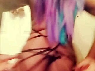 Juice deep end new wildcat twerk 2 videos with ass shaking and dancing.